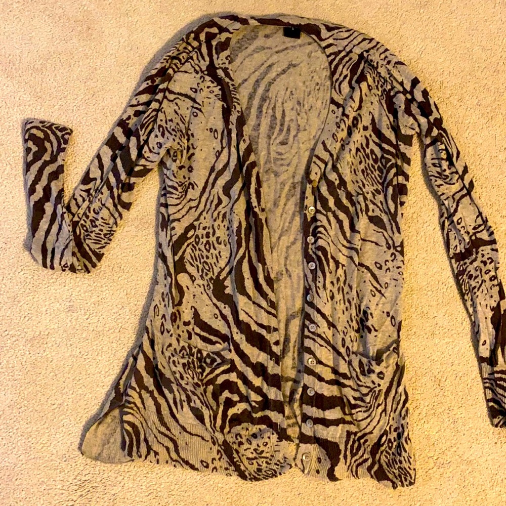 VS/Moda International leopard cardigan sweater